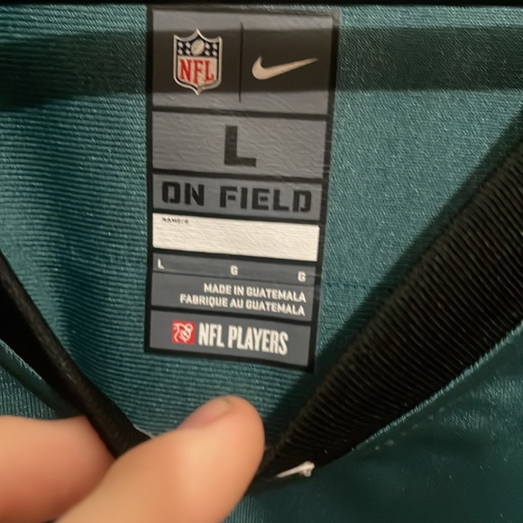 Carson Wentz Nike Eagles Jersey - Size Large - Picture 4 of 4